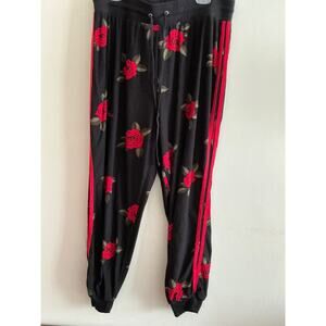 Eye Candy Pants Black Red Roses elastic Waist Curvy size 2X